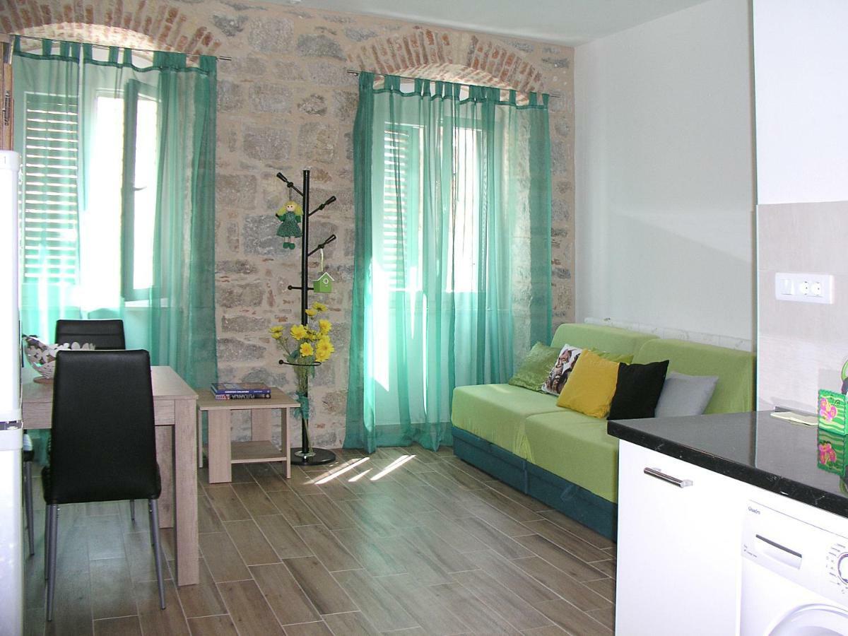 Apartmani Klara I Gracia Split Exterior photo